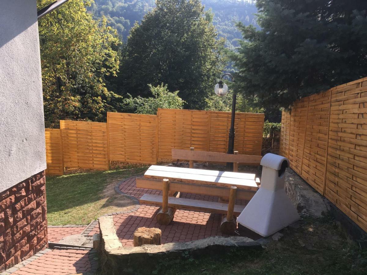 Willa Na Wzgorzu Brenna Buitenkant foto